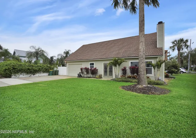 3rd image of 1110 Ruth Ave, Jacksonville Beach, FL 32250 | MLS# 2161357
