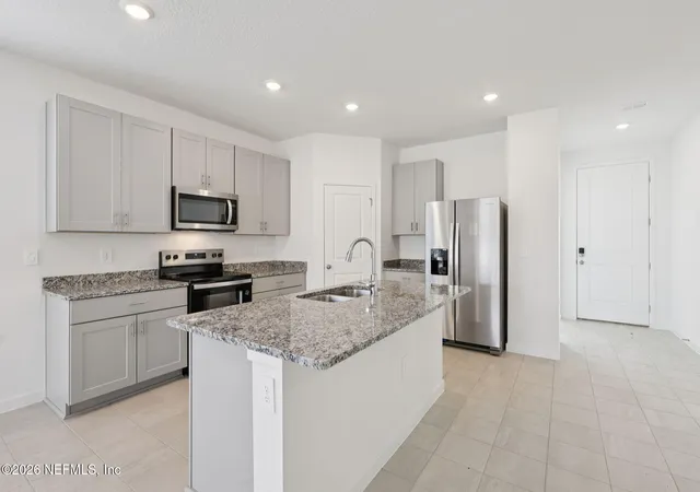 Photo 2 of Single family home for sale at 7317 Everett Forest Dr, Jacksonville, FL 32219 | MLS# 2161107 | Listing updated on 2026-09-17