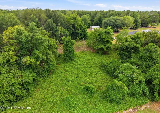 Photo 3 of Land for sale at 0000 Breezy Point Rd, Melrose, FL 32666 | MLS# 2162493 | Listing updated on 2026-10-03