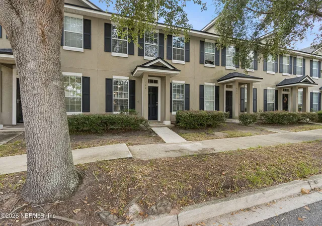 3rd image of 444 Sherwood Oaks Dr, Orange Park, FL 32073 | MLS# 2161254