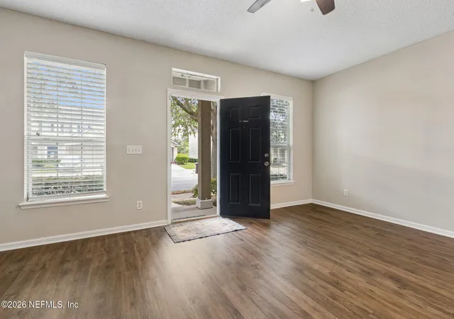 5th image of 444 Sherwood Oaks Dr, Orange Park, FL 32073 | MLS# 2161254