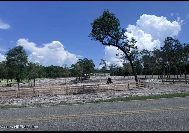 Photo 1 of Single family home for sale at 282 Beecher Springs Rd, Crescent City, FL 32112 | MLS# 2162610 | Listing updated on 2026-09-15