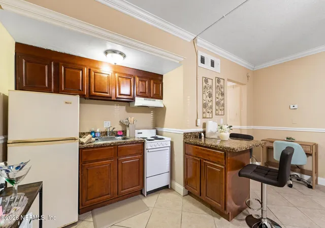 Photo 4 of Condo for sale at 311 W Ashley St #610, Jacksonville, FL 32202 | MLS# 2160653 | Listing updated on 2026-08-25