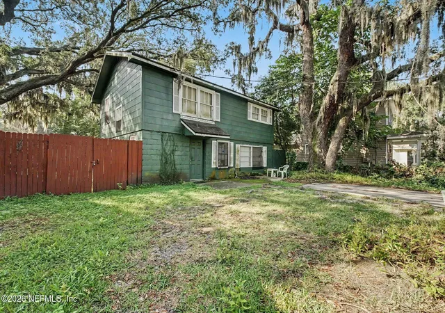 Photo 2 of Single family home for sale at 524 W 62nd St, Jacksonville, FL 32208 | MLS# 2161322 | Listing updated on 2026-09-12