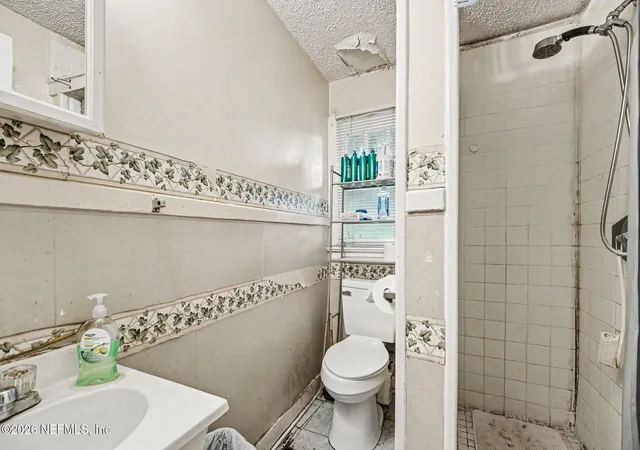 Photo 4 of Single family home for sale at 524 W 62Nd St, Jacksonville, FL 32208 | MLS# 2161322 | Listing updated on 2026-09-12