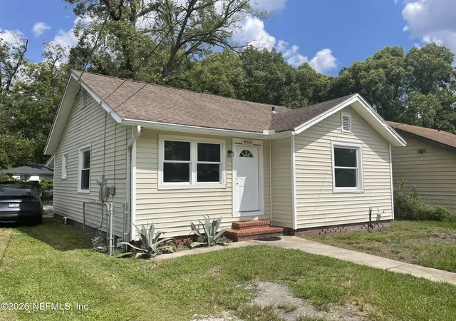 1st image of 955 Allison St, Jacksonville, FL 32254 | MLS# 2161162