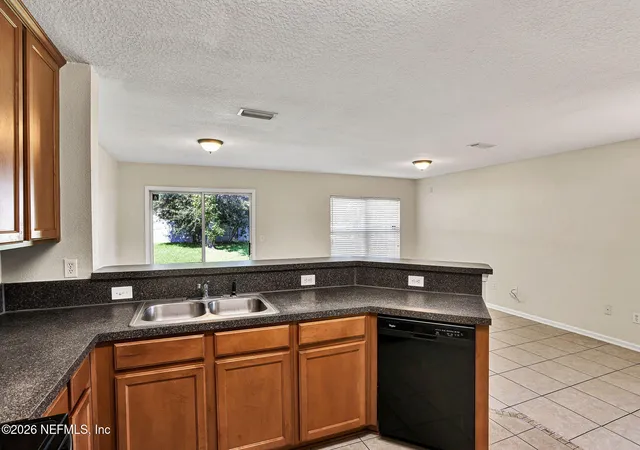 5th image of 6400 Shortleaf Pl, Jacksonville, FL 32244 | MLS# 2161182