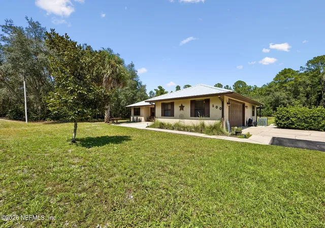 Photo 3 of Single family home for sale at 100 Whitney St, Satsuma, FL 32189 | MLS# 2161291 | Listing updated on 2026-09-27
