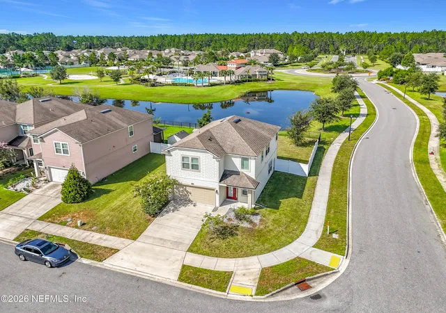Photo 3 of Sale Pending at 8106 Cape Fox Dr, Jacksonville, FL 32222 | MLS# 2161543 | Listing updated on 2026-09-09