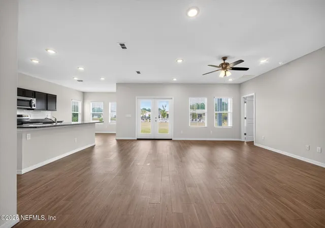 4th image of 1471 Panther Lake Pkwy, Jacksonville, FL 32221 | MLS# 2161207