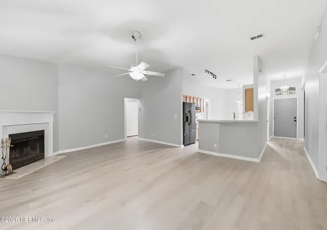 Photo 3 of Single family home for sale at 1712 Chandelier Cir W, Jacksonville, FL 32225 | MLS# 2161193 | Listing updated on 2026-09-01