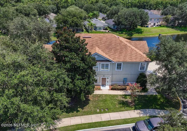 2nd image of 1725 Forest Lake Cir E, Jacksonville, FL 32225