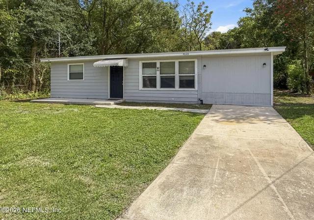 Photo 3 of Single family home for sale at 4668 Portsmouth Ave, Jacksonville, FL 32208 | MLS# 2161621 | Listing updated on 2026-09-17