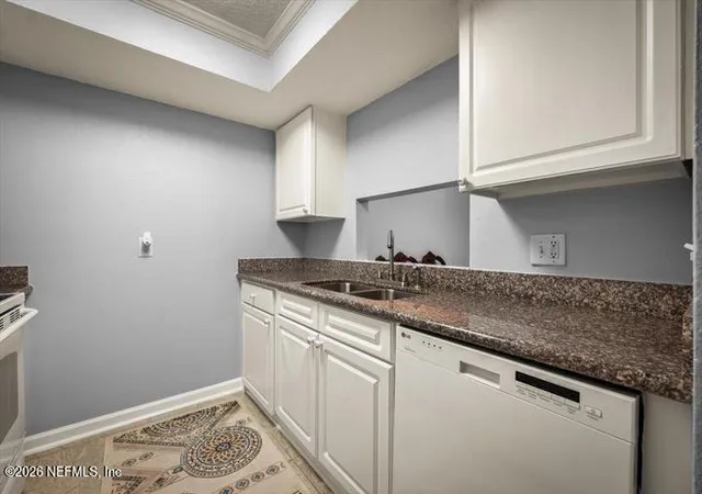 2nd image of 3878 La Mirada Dr N, Jacksonville, FL 32217
