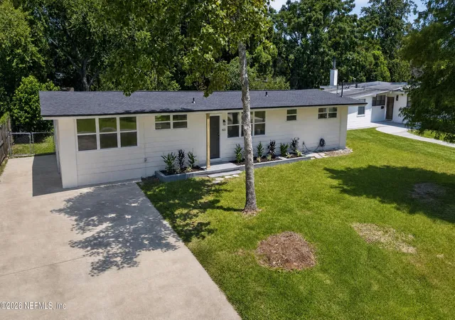 2nd image of 1123 Ovington Rd S, Jacksonville, FL 32216 | MLS# 2161239