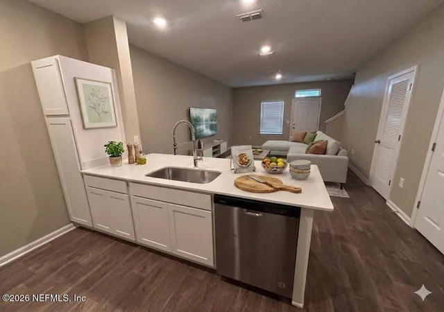 Photo 2 of Townhouse for sale at 903 Rivertree Pl, Middleburg, FL 32068 | MLS# 2161282 | Listing updated on 2026-08-21