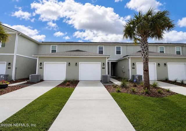 Photo 3 of Townhouse for sale at 903 Rivertree Pl, Middleburg, FL 32068 | MLS# 2161282 | Listing updated on 2026-08-21