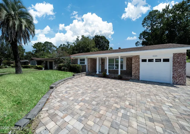 1st image of 8545 Old Kings Rd S, Jacksonville, FL 32217 | MLS# 2161335