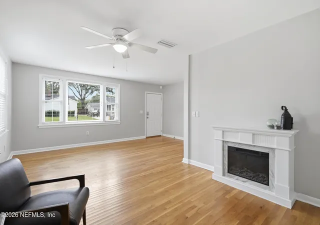 Photo 4 of Single family home for sale at 4334 Redwood Ave, Jacksonville, FL 32207 | MLS# 2161361 | Listing updated on 2026-09-10
