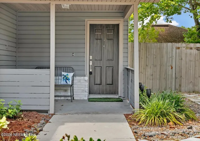 Photo 3 of Single family home for sale at 1625 Ashmore Green Dr, Jacksonville, FL 32246 | MLS# 2161292 | Listing updated on 2026-09-10