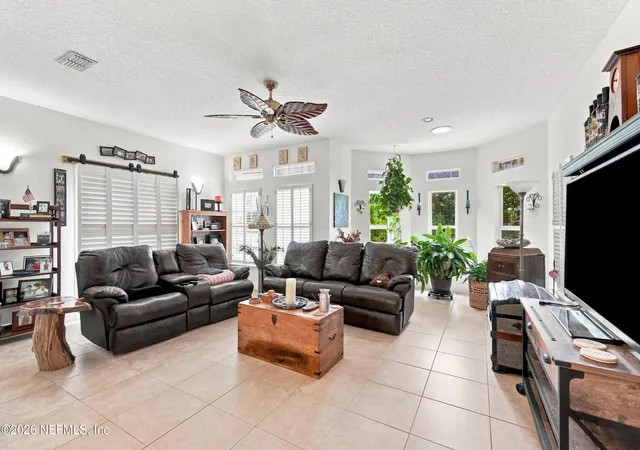Photo 3 of Single family home for sale at 11674 Bridges Rd, Jacksonville, FL 32218 | MLS# 2161325 | Listing updated on 2026-09-01