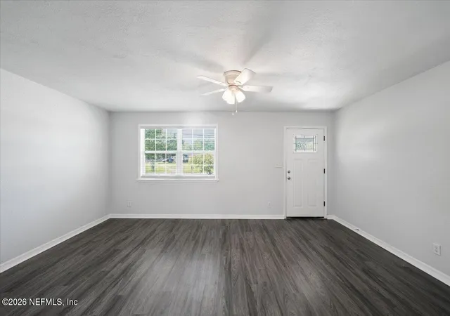 Photo 4 of Single family home for sale at 6529 Bo Peep Dr N, Jacksonville, FL 32210 | MLS# 2161343 | Listing updated on 2026-10-04