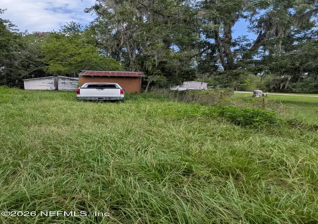 Photo 2 of Single family home for sale at 24485 N Us Hwy 301, Lawtey, FL 32058 | MLS# 2161347 | Listing updated on 2026-08-22