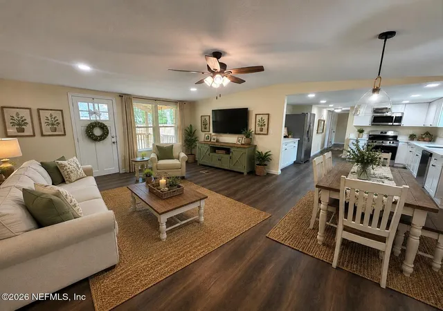 Photo 3 of Sale Pending at 6095 Taylor Rd, Jacksonville, FL 32234 | MLS# 2161358 | Listing updated on 2026-10-05