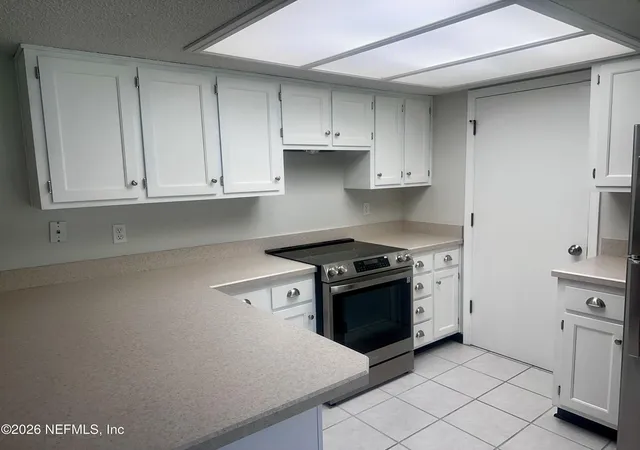Photo 3 of Single family home for sale at 6282 Island Forest Dr, Fleming Island, FL 32003 | MLS# 2161677 | Listing updated on 2026-09-18