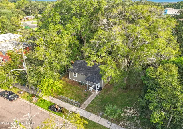1st image of 821 W 30th St, Jacksonville, FL 32209 | MLS# 2161402