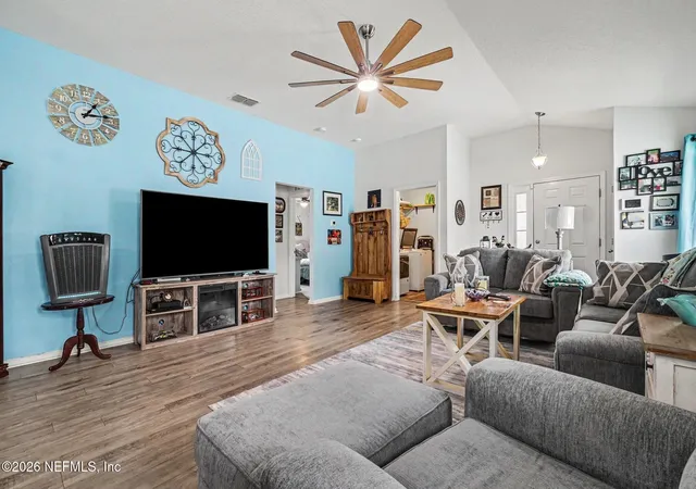 2nd image of 2023 Edmund Randolph Ct, Jacksonville, FL 32221 | MLS# 2161403