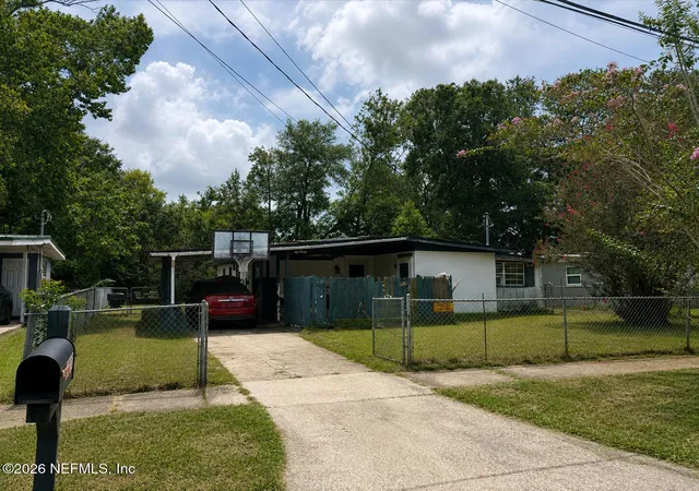 Photo 3 of Single family home for sale at 3018 W 9th St, Jacksonville, FL 32254 | MLS# 2161556 | Listing updated on 2026-09-10