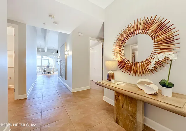 Listing Photo 5 - Condo for sale in building located at 320 1St St N, Jacksonville Beach, FL 32250 - Unit #810