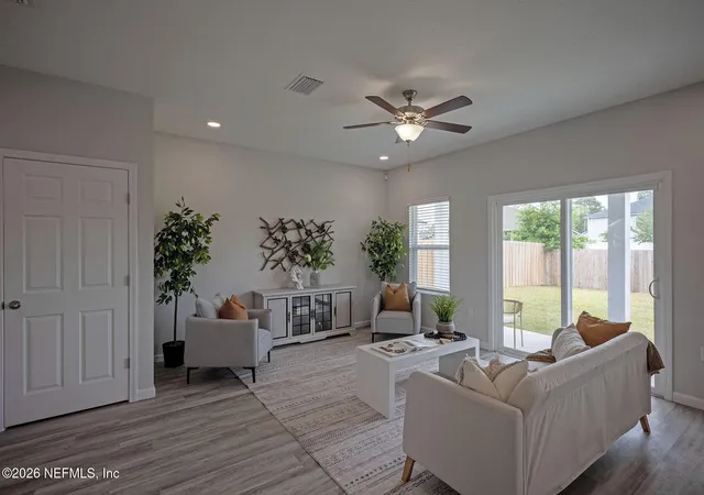 4th image of 13779 Coral Dr, Jacksonville, FL 32224 | MLS# 2161415
