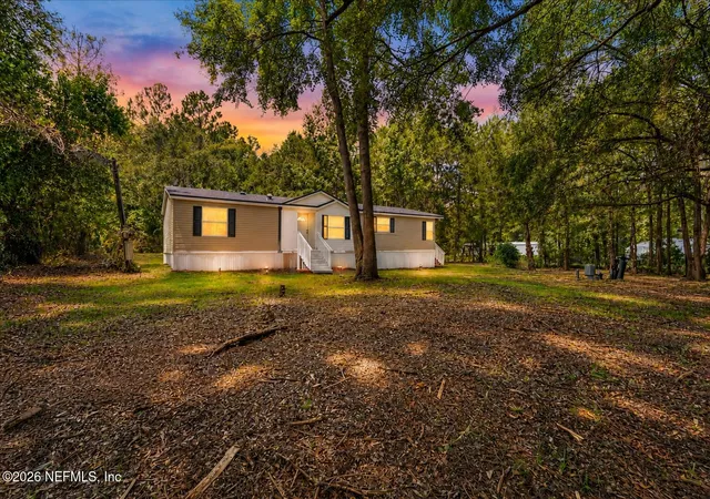 Photo 2 of Manufactured home for sale at 267 Aster Ave, Middleburg, FL 32068 | MLS# 2161421 | Listing updated on 2026-09-20