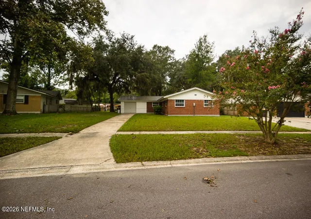 Photo 1 of Single family home for sale at 1068 Knoll Cvs, Jacksonville, FL 32221 | MLS# 2162033 | Listing updated on 2026-08-27