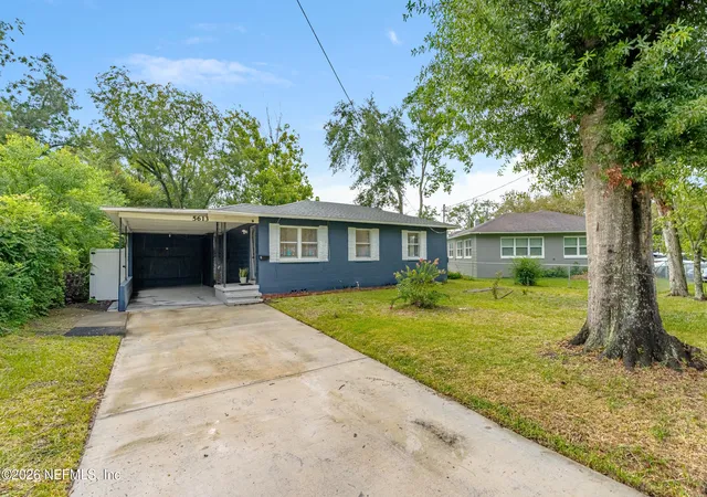 Photo 3 of Single family home for sale at 5613 Bree Rd, Jacksonville, FL 32209 | MLS# 2161538 | Listing updated on 2026-08-24