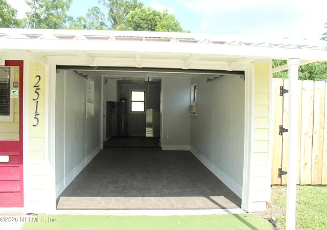 Photo 3 of Sale Pending at 2515 Eastill Dr, Jacksonville, FL 32211 | MLS# 2162178 | Listing updated on 2026-09-24