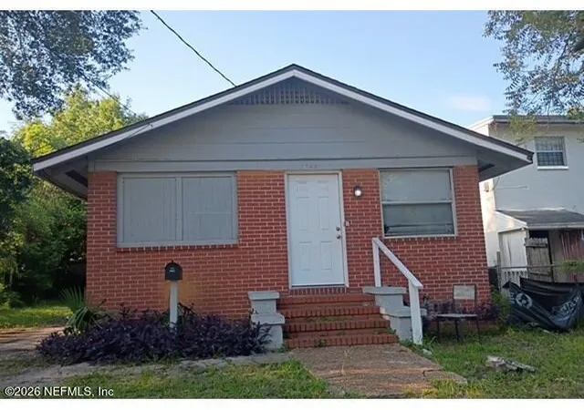 Photo 1 of Single family home for sale at 1766 W 9th St, Jacksonville, FL 32209 | MLS# 2161504 | Listing updated on 2026-09-14