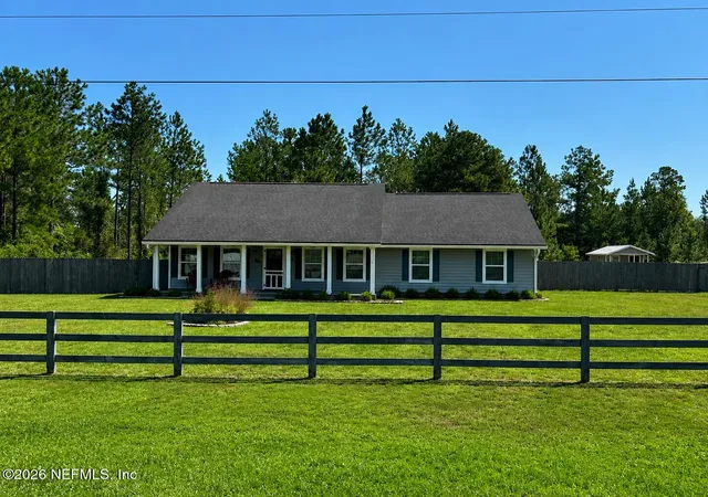 Photo 2 of Single family home for sale at 6103 Nw County Road 229, Starke, FL 32091 | MLS# 2161573 | Listing updated on 2026-08-24