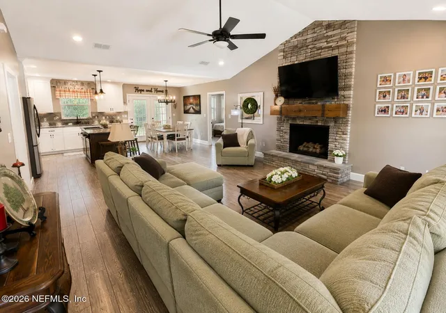 Photo 3 of Single family home for sale at 6103 Nw County Road 229, Starke, FL 32091 | MLS# 2161573 | Listing updated on 2026-08-24