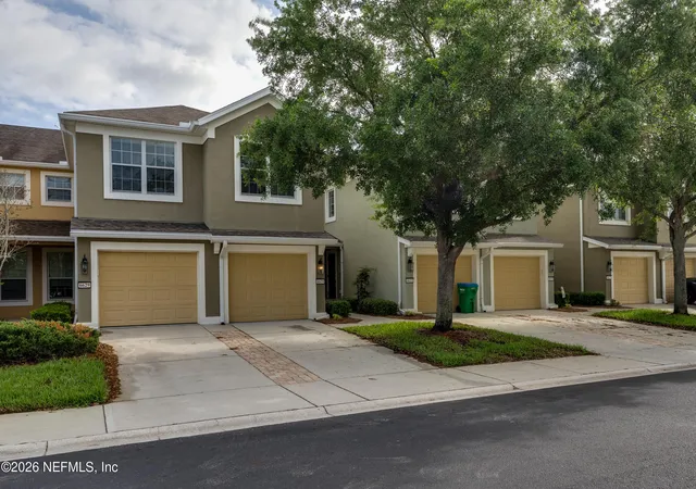 Photo 2 of Sale Pending at 6631 Shaded Rock Ct #22D, Jacksonville, FL 32258 | MLS# 2161627 | Listing updated on 2026-09-06