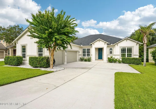 Photo 4 of Single family home for sale at 3262 Bradley Creek Pkwy, Green Cove Springs, FL 32043 | MLS# 2161669 | Listing updated on 2026-10-11