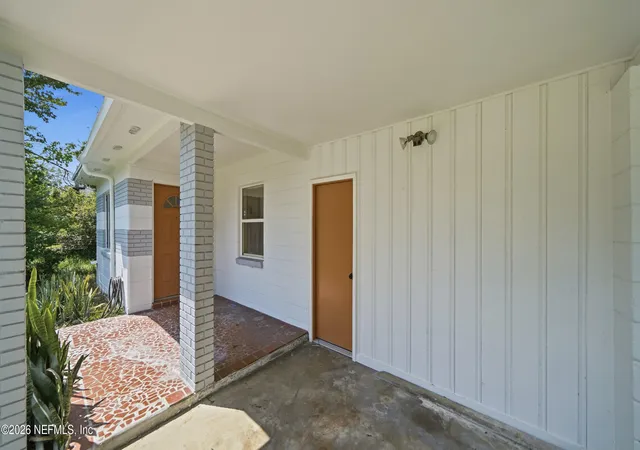 Photo 2 of Single family home for sale at 4733 Attleboro St, Jacksonville, FL 32205 | MLS# 2162298 | Listing updated on 2026-09-01