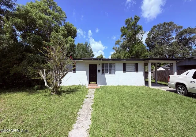 Photo 1 of Single family home for sale at 2548 Congaree Dr W, Jacksonville, FL 32211 | MLS# 2161558 | Listing updated on 2026-08-24
