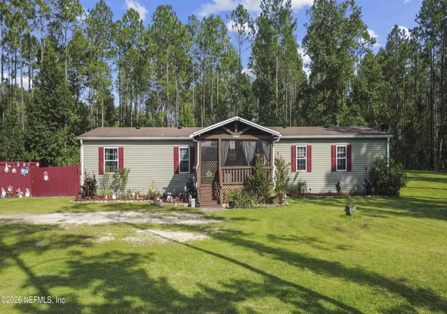 Photo 2 of Manufactured home for sale at 19445 Nw 71st Ave, Starke, FL 32091 | MLS# 2161606 | Listing updated on 2026-08-24