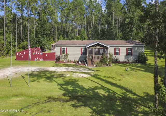 Photo 3 of Manufactured home for sale at 19445 Nw 71St Ave, Starke, FL 32091 | MLS# 2161606 | Listing updated on 2026-08-24