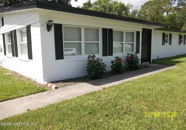 Photo 1 of Single family home for sale at 6840 La Paz Ct, Jacksonville, FL 32244 | MLS# 2161595 | Listing updated on 2026-08-26
