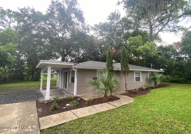 Photo 2 of Sale Pending at 3679 Mimosa Dr, Jacksonville, FL 32207 | MLS# 2161972 | Listing updated on 2026-08-31