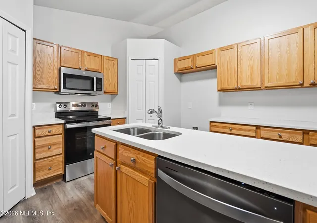 Photo 4 of Single family home for sale at 3227 Shadow Creek Rd, Jacksonville, FL 32226 | MLS# 2162227 | Listing updated on 2026-09-11